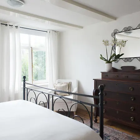 Herengracht Canal Apartment Amsterdam