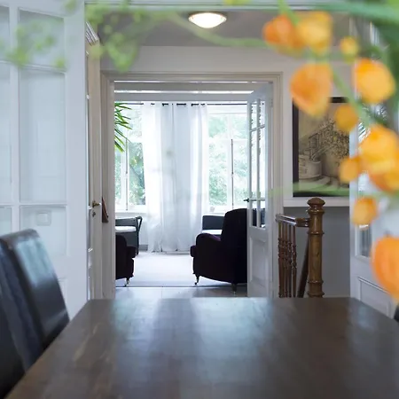 Herengracht Canal Apartment Amsterdam